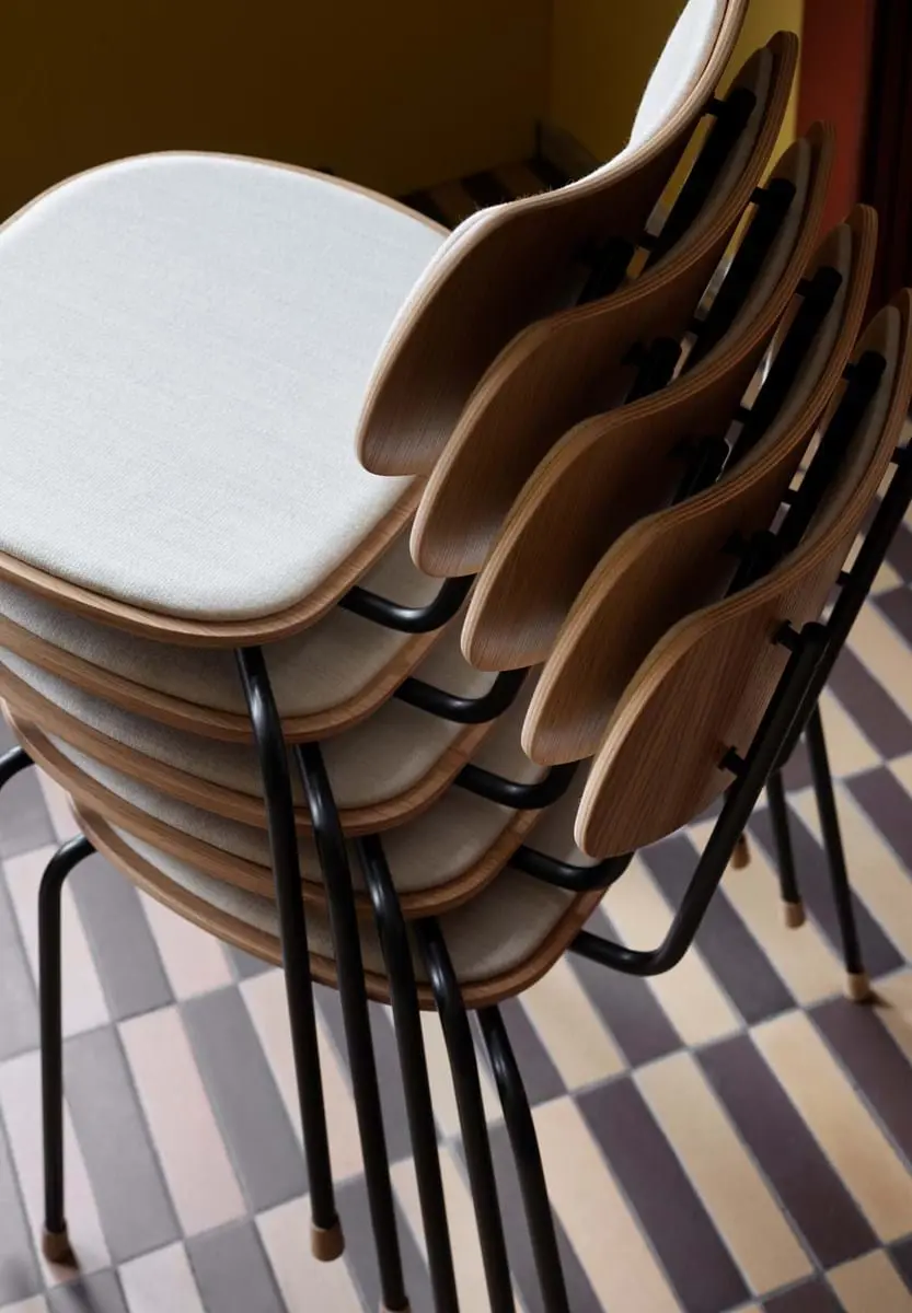 Foy-Grass-serie one of Ahmed Elharouzi Furniture Collections